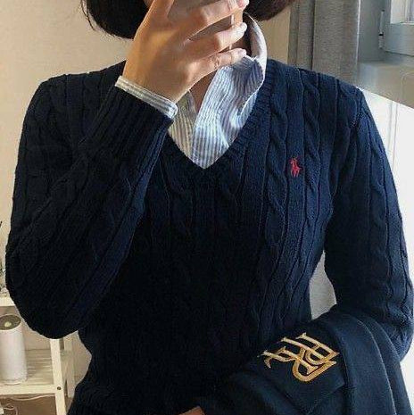 Women V-Neck Cable Knit Sweater Navy